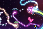 浮遊物を囲って巨大化する対戦ヘビゲーム【ルーピックス (Loopix)】